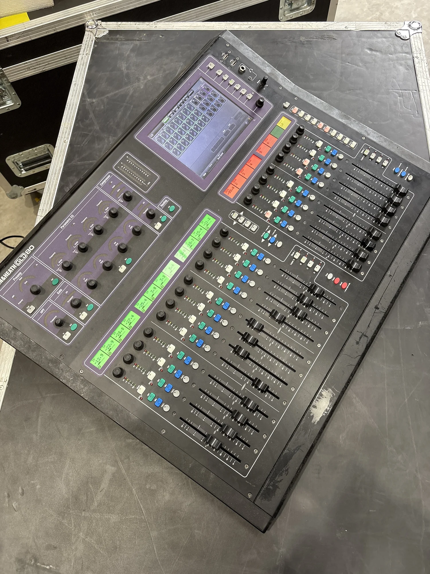 Allen & Heath Digital Mixer Model: GLD80 With Encore Road Case