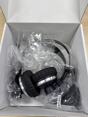 AKG HSC271 Professional Headset with Condenser Microphone NEW Open Box