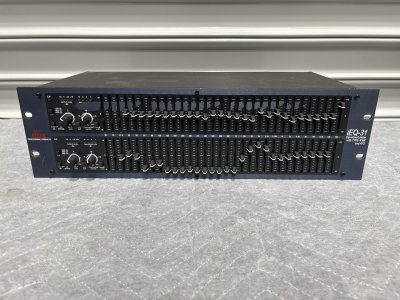 DBX  Equaliser IEQ-31 Eq Limiter With VNR +AFS  31 Band