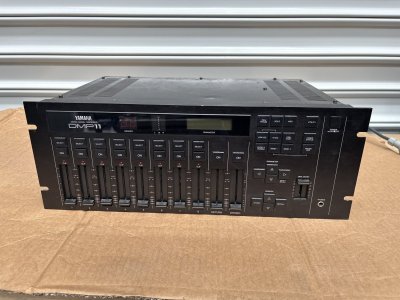 Yamaha DMP11 Digital Rack Mixer Processor