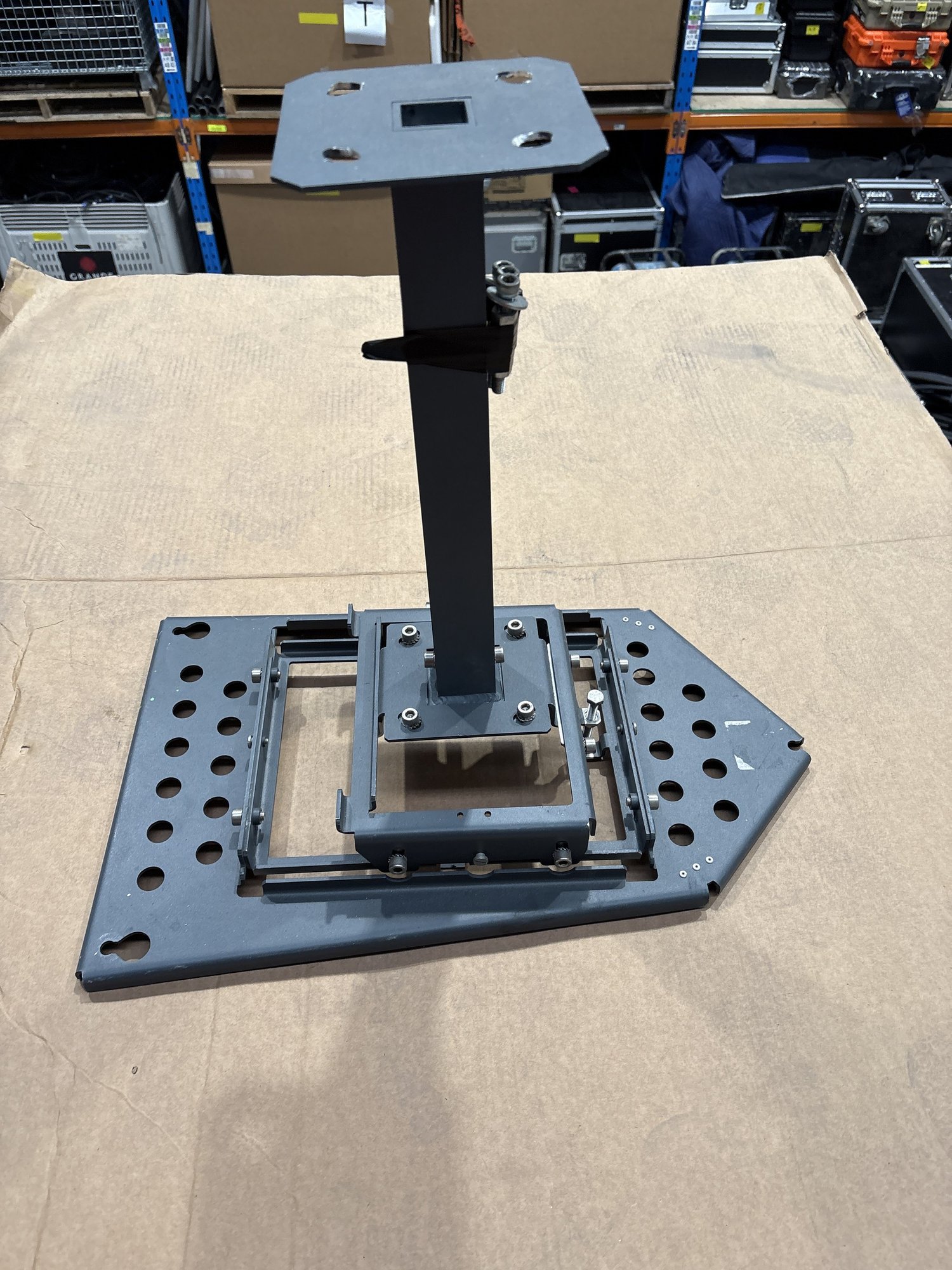 Projector Dropper  Rigging Bracket  RLM W8 Barco Projector