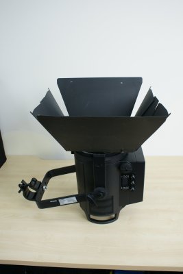ProLight  Eclipse Led  Fresnel  Model:TW   With Barn Doors & Bracket