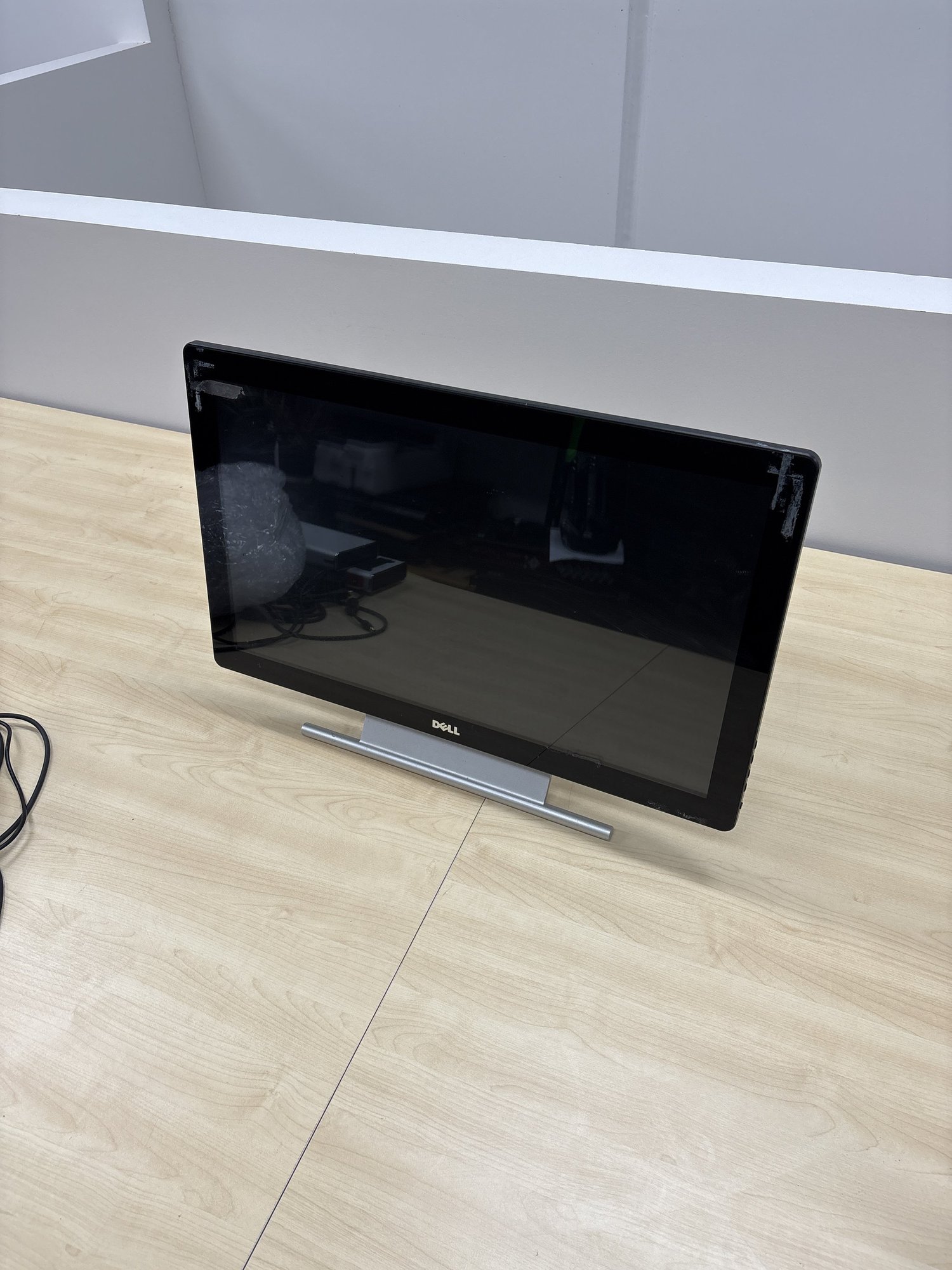 Dell Touch Screen Monitor  24”