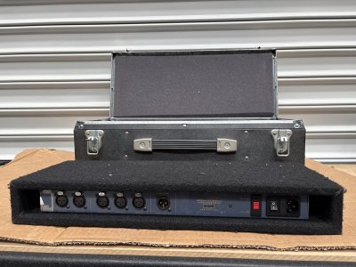 Szikla Cue King System Wired Cue Slide Changer With Coms Connection + Case