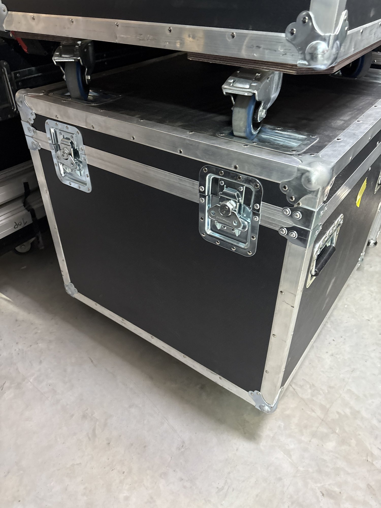 Packer Case Large Stackable Unbranded 730x740x540 (RC44)