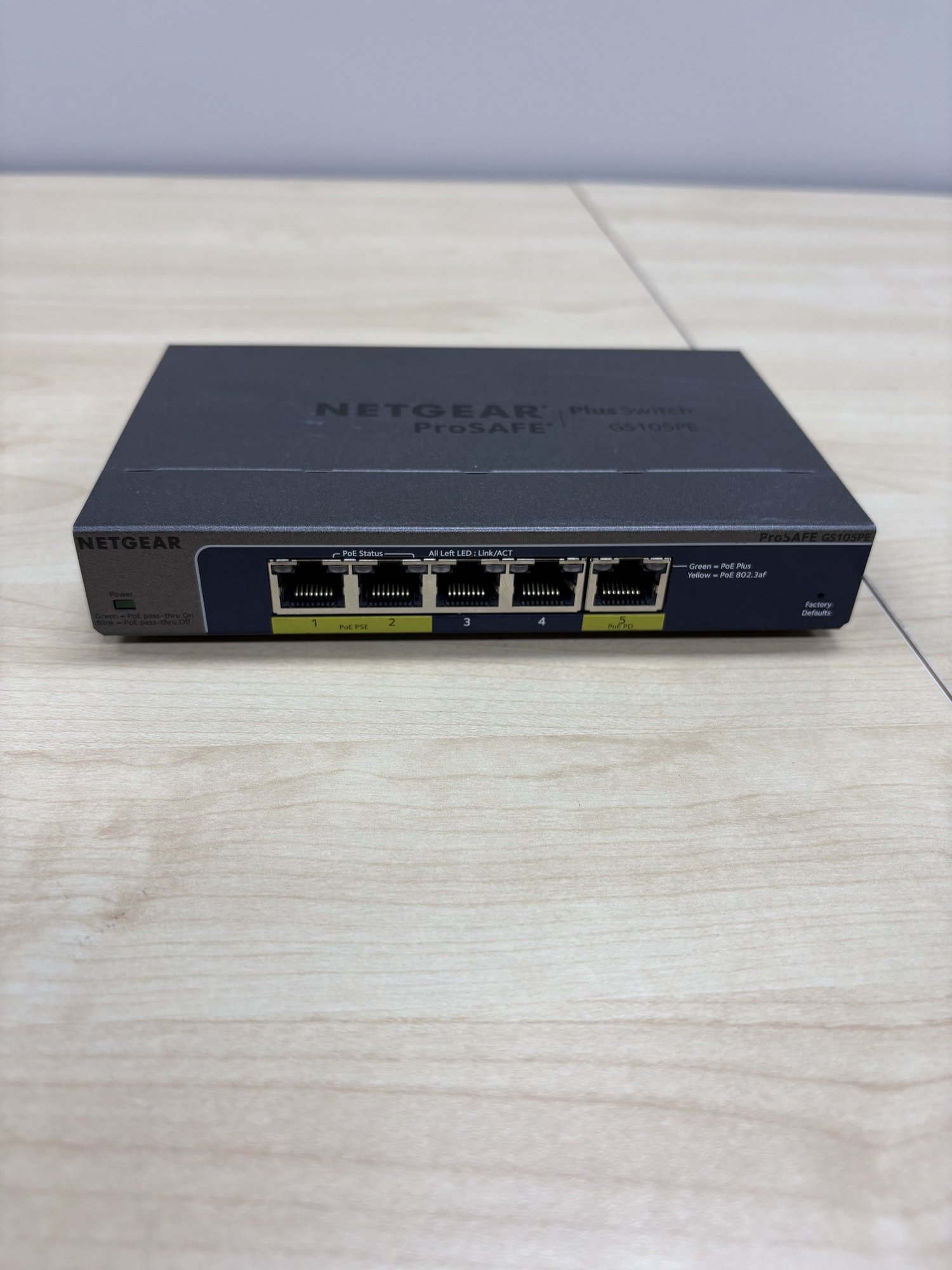 Netgear - Poe Switch / Hub