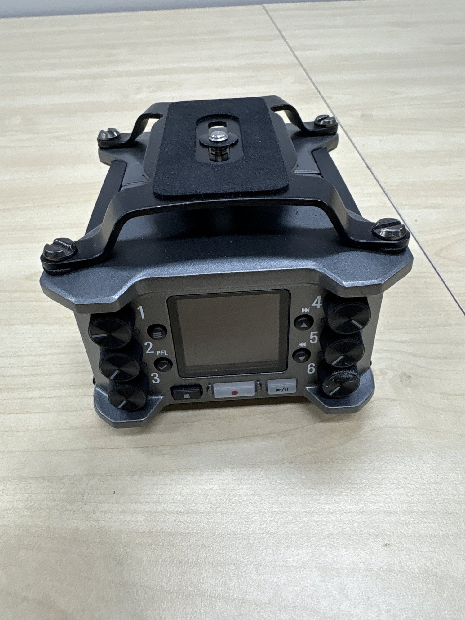 Zoom F6 Audio Multitrack Field Recorder  ( Device Only)